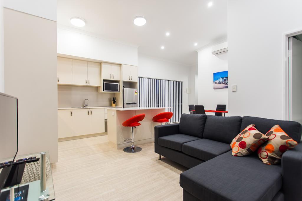 Reflections By Rockingham Apartments Chambre photo